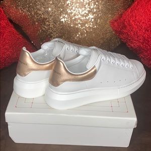 Alexander Mcqueens